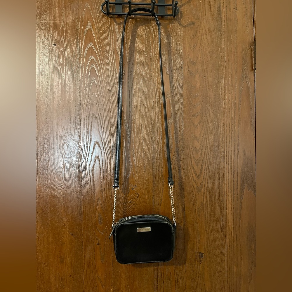 Small Black Chain New York & Company Purse